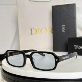 Picture of Dior Sunglasses _SKUfw77709931fw